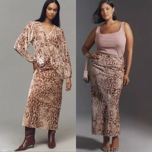 Anthropologie Tilda Maxi Skirt Velvet Edition In Neutral Pattern Print NWT